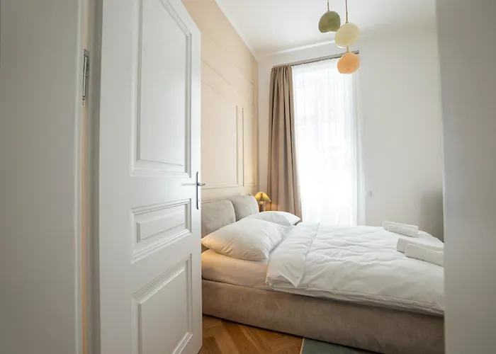 Modern 2-bedroom Flat - Prime Landstrasse Location Apartamento *
